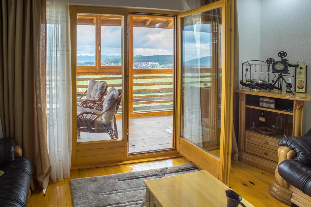 Mountain House Ami Hébergement de vacances Žabljak